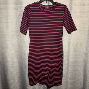 Popular Basics Red/Black‎ Asymmetrical Above Knee Dress Size Medium